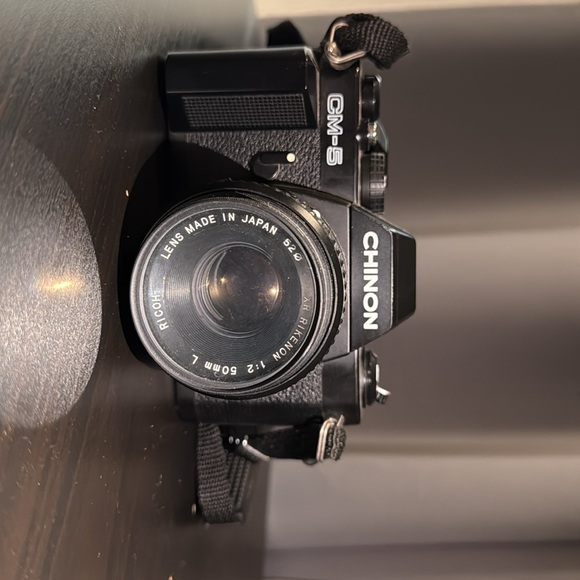 The Chinon CM-5 Film Camera - Picture 3 of 4
